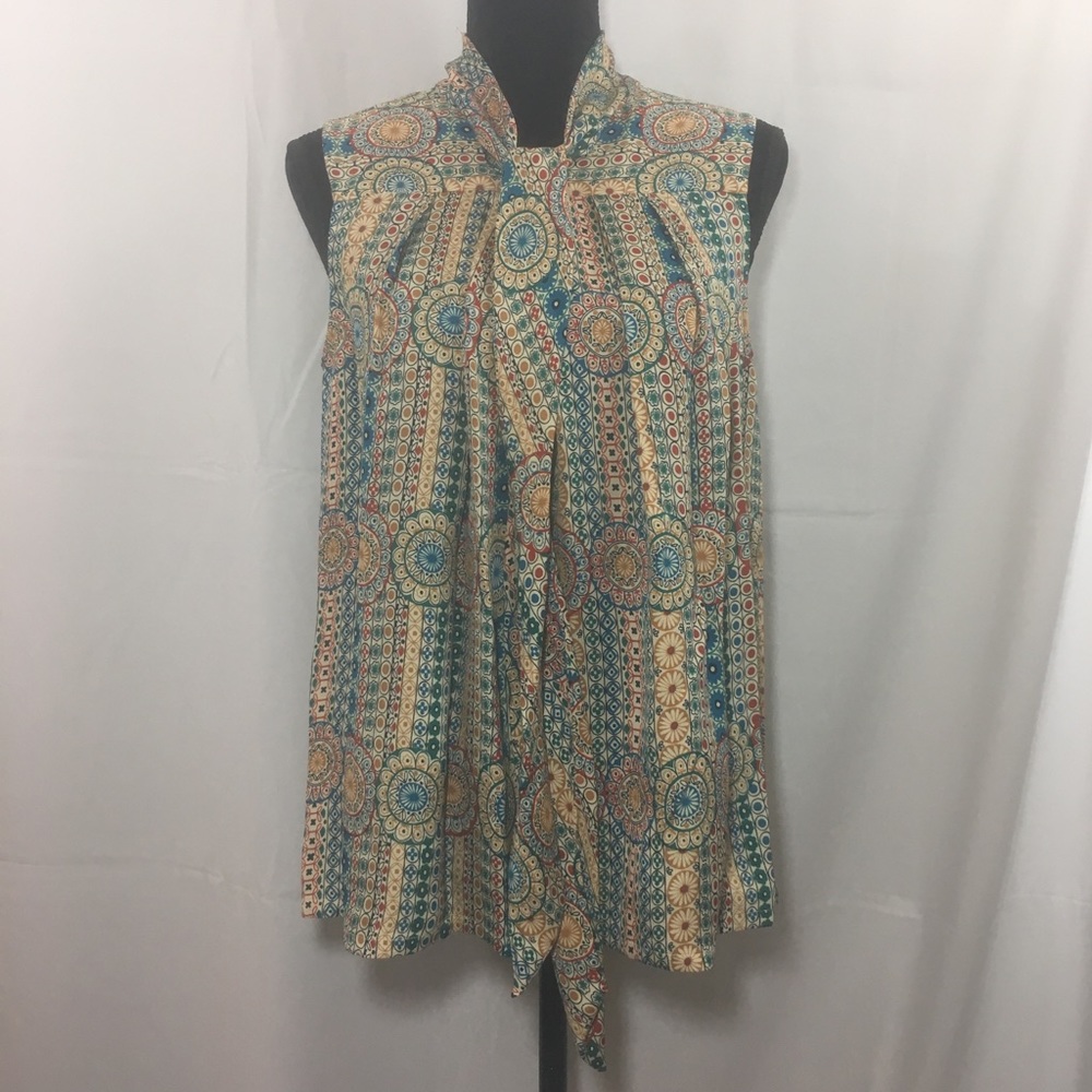 🎉 HOST PICK! ✨💥Marc Jacobs Sleeveless Silk Top